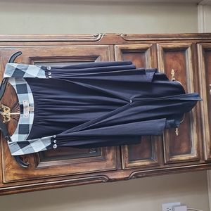 Decree Black Vest Shrug